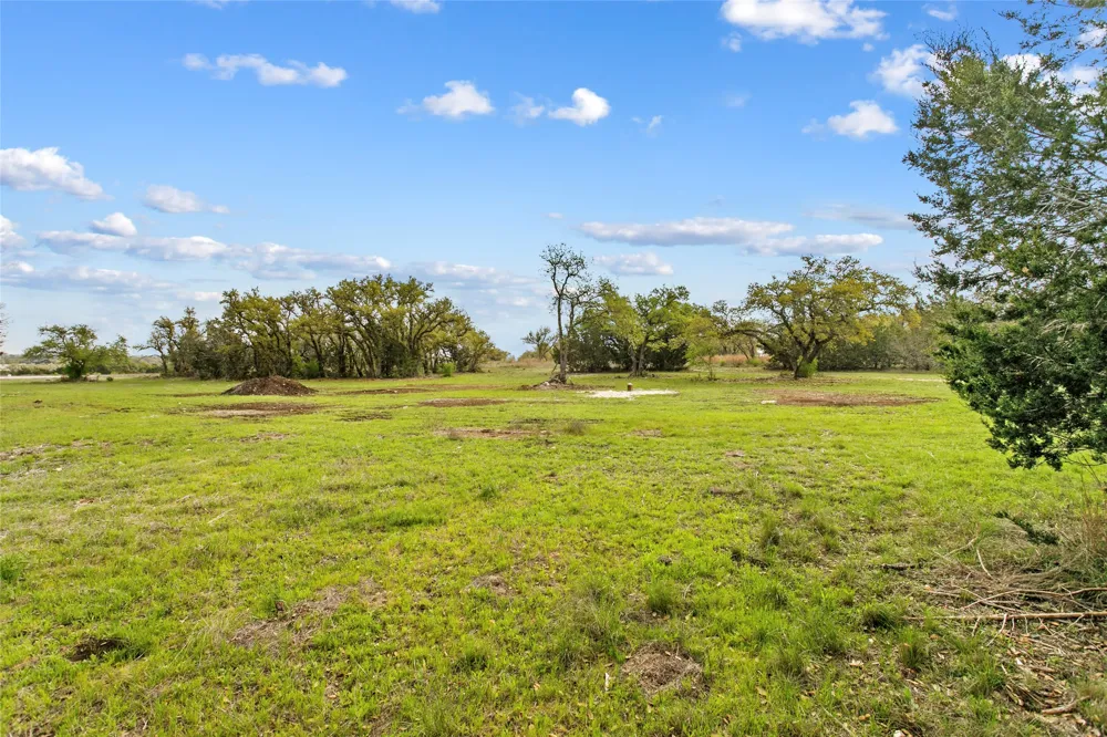 107 E. Flying Owl Drive Johnson City, TX 78636