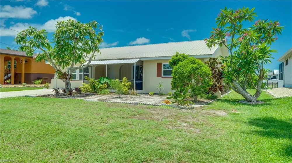 2763 Sanderling Court St. James City, FL 33956