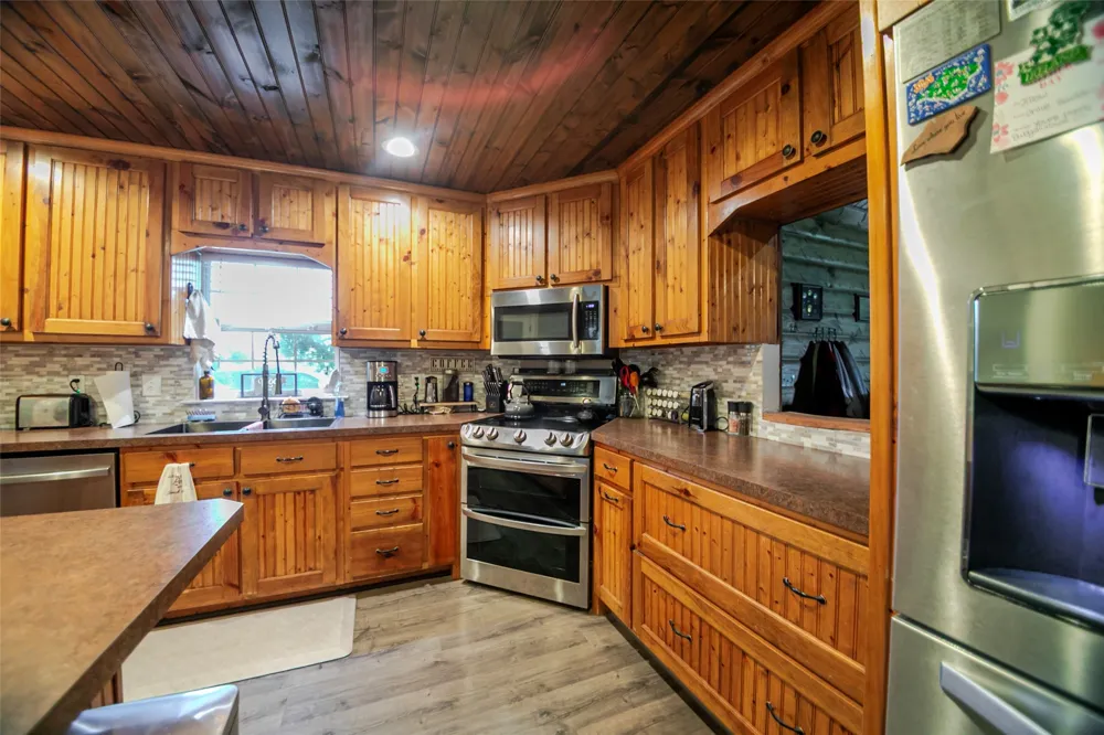 9112 County Road 626 Blue Ridge, TX 75424