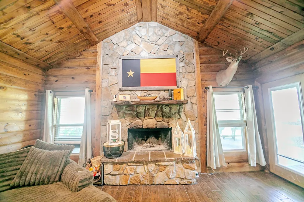 9112 County Road 626 Blue Ridge, TX 75424