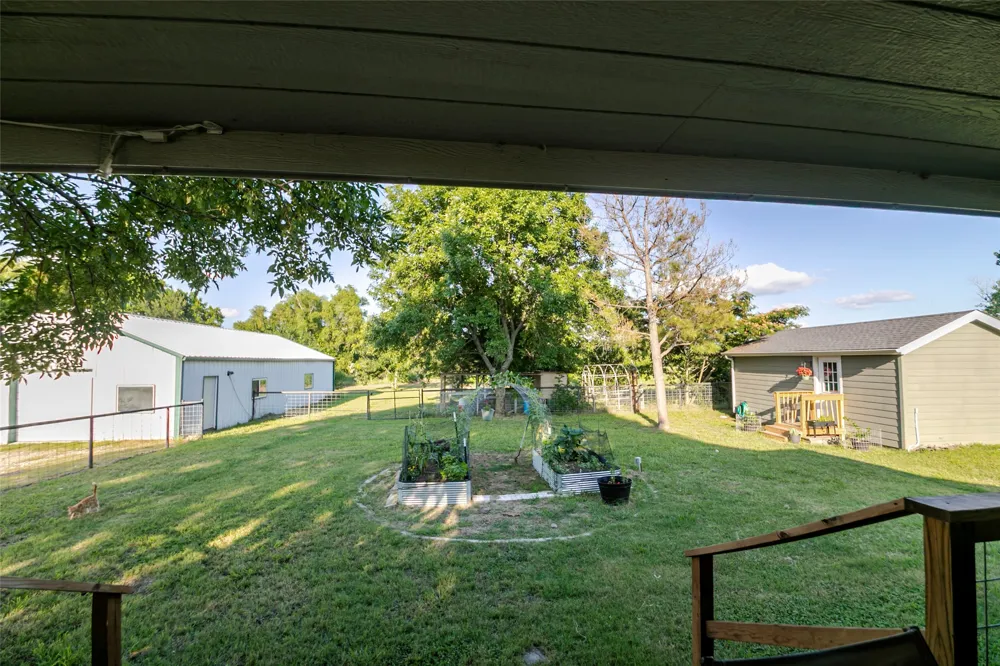 9112 County Road 626 Blue Ridge, TX 75424