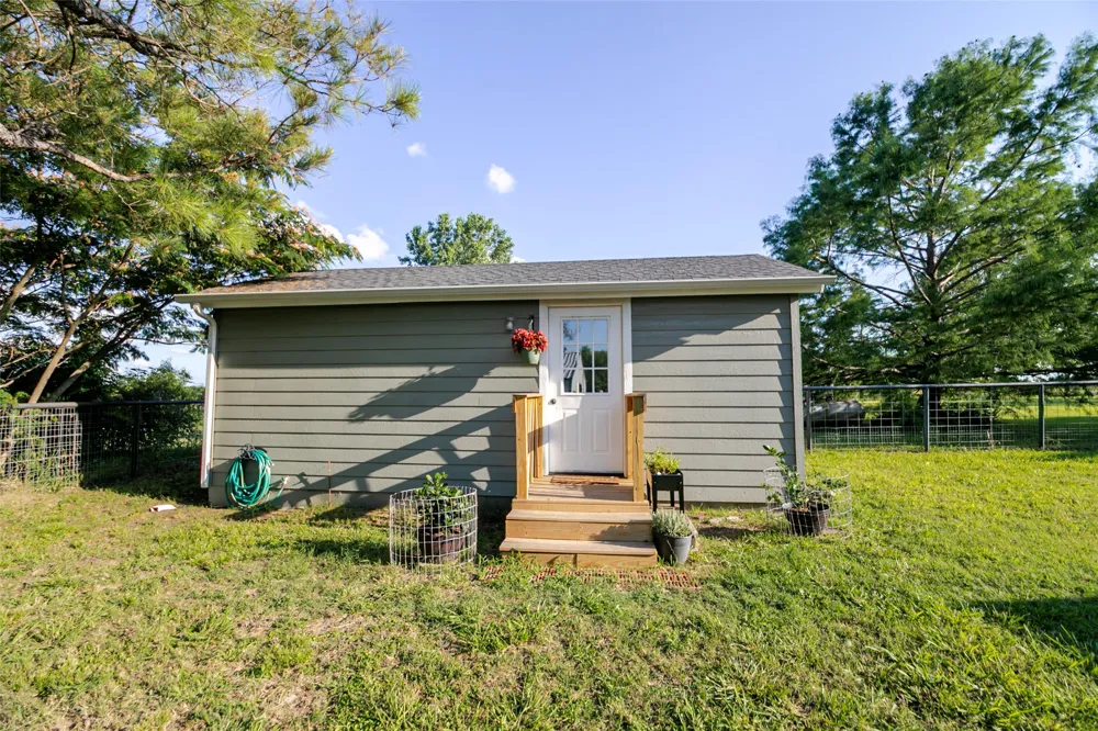9112 County Road 626 Blue Ridge, TX 75424
