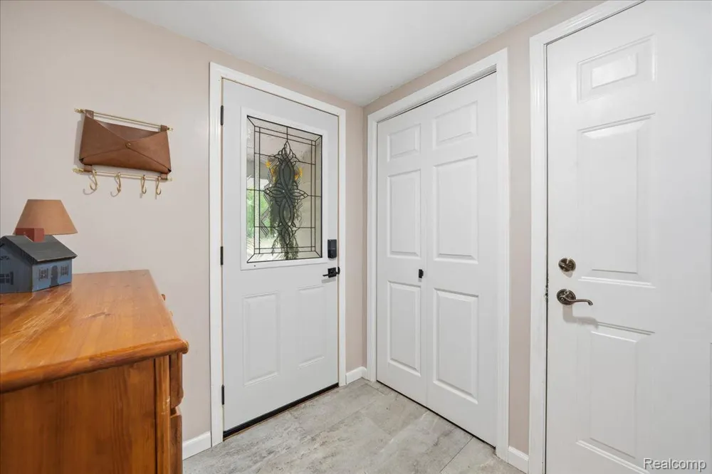 10210 Lavern Court Vienna Charter Township, MI 48420