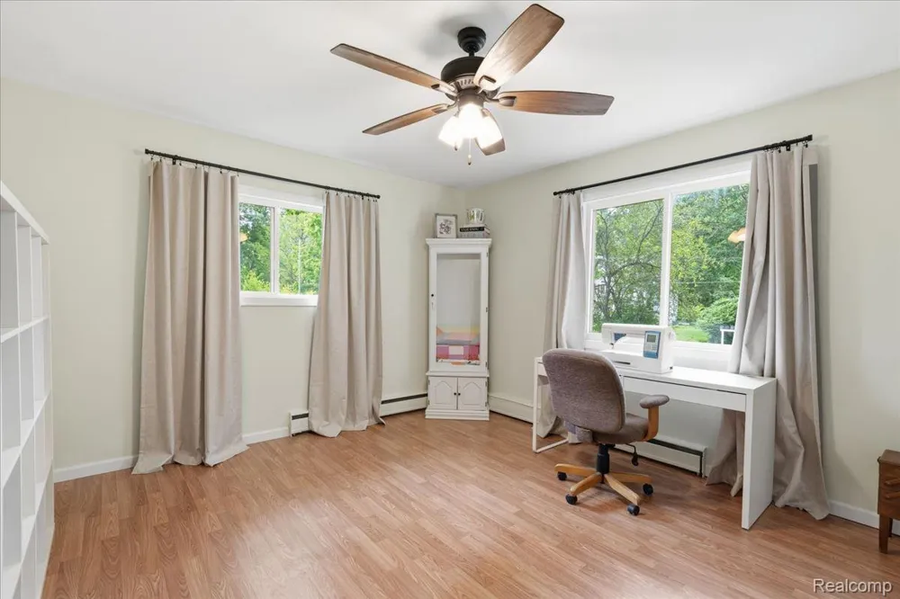 10210 Lavern Court Vienna Charter Township, MI 48420