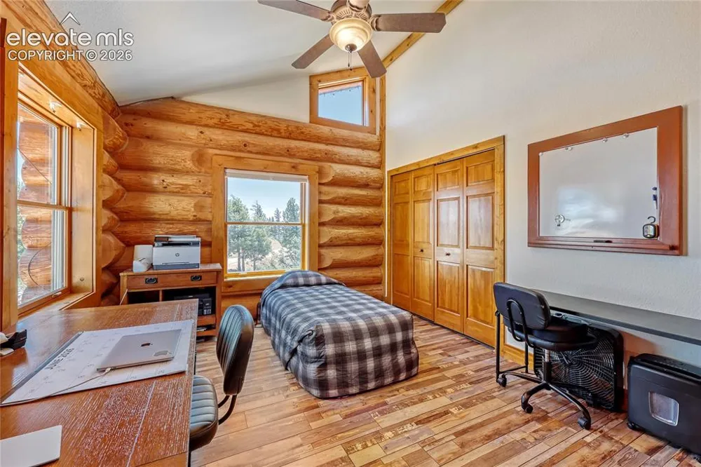 13035 Deer Ridge Way Larkspur, CO 80118