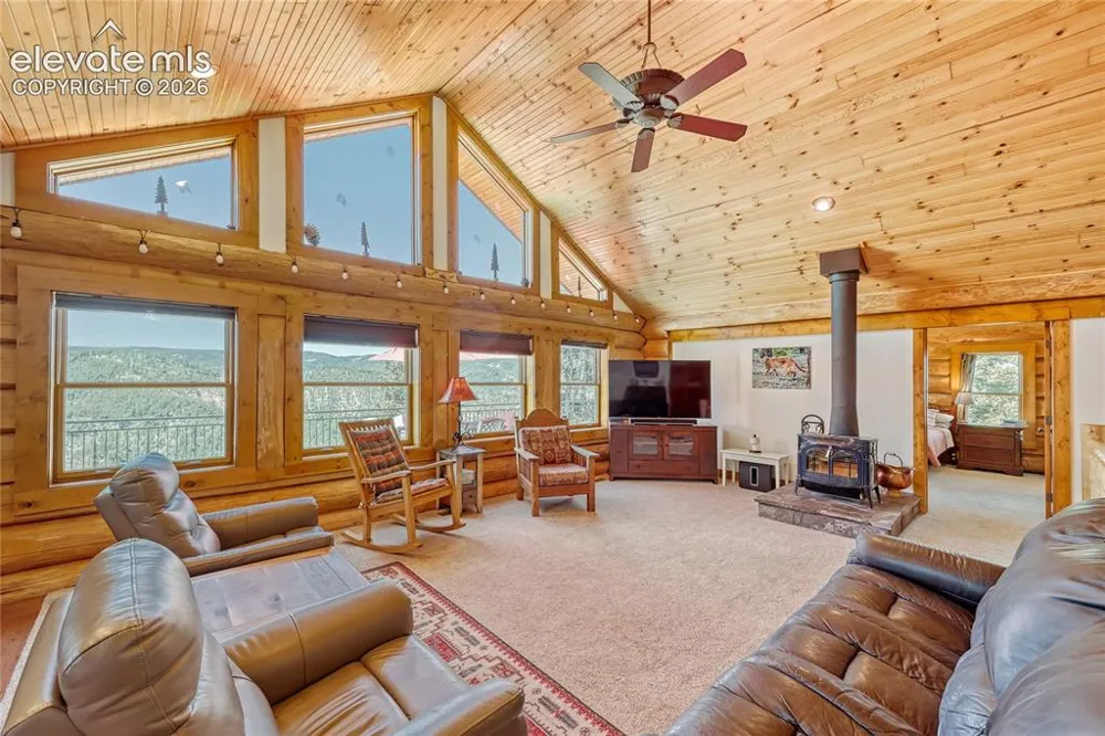 13035 Deer Ridge Way Larkspur, CO 80118