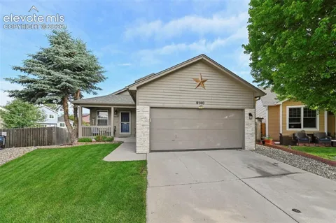 6140 Papoose Lane
