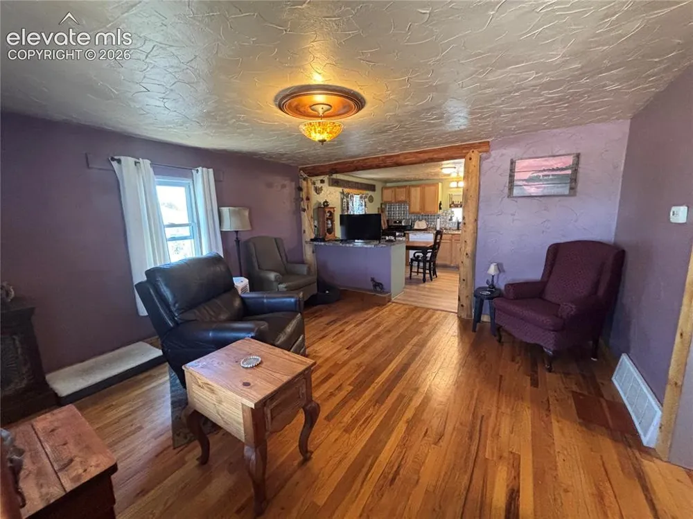 8 Pine Street Ramah, CO 80832