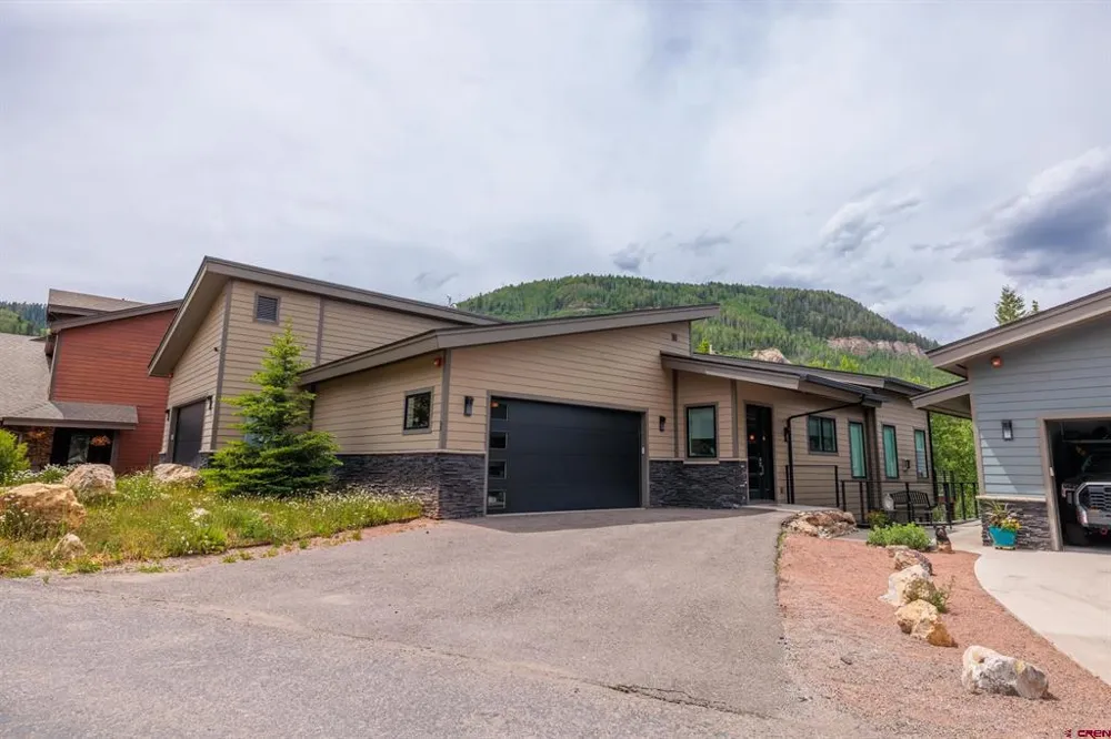 93 Tacoma Drive Durango, CO 81301