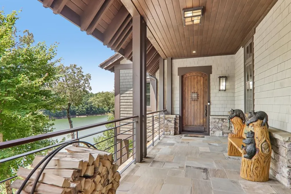 Lakewood Dr Bryson City, NC 28713