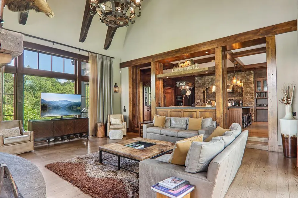 Lakewood Dr Bryson City, NC 28713