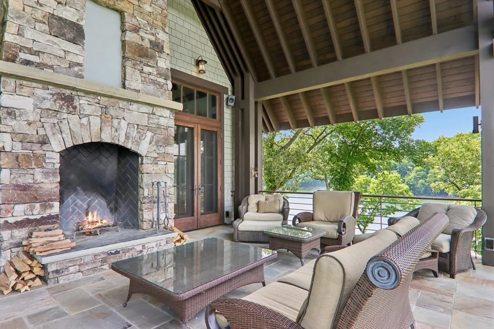 Lakewood Dr Bryson City, NC 28713