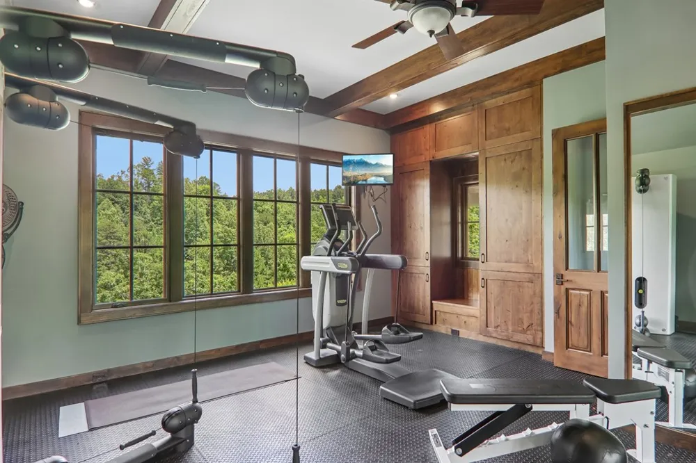 Lakewood Dr Bryson City, NC 28713