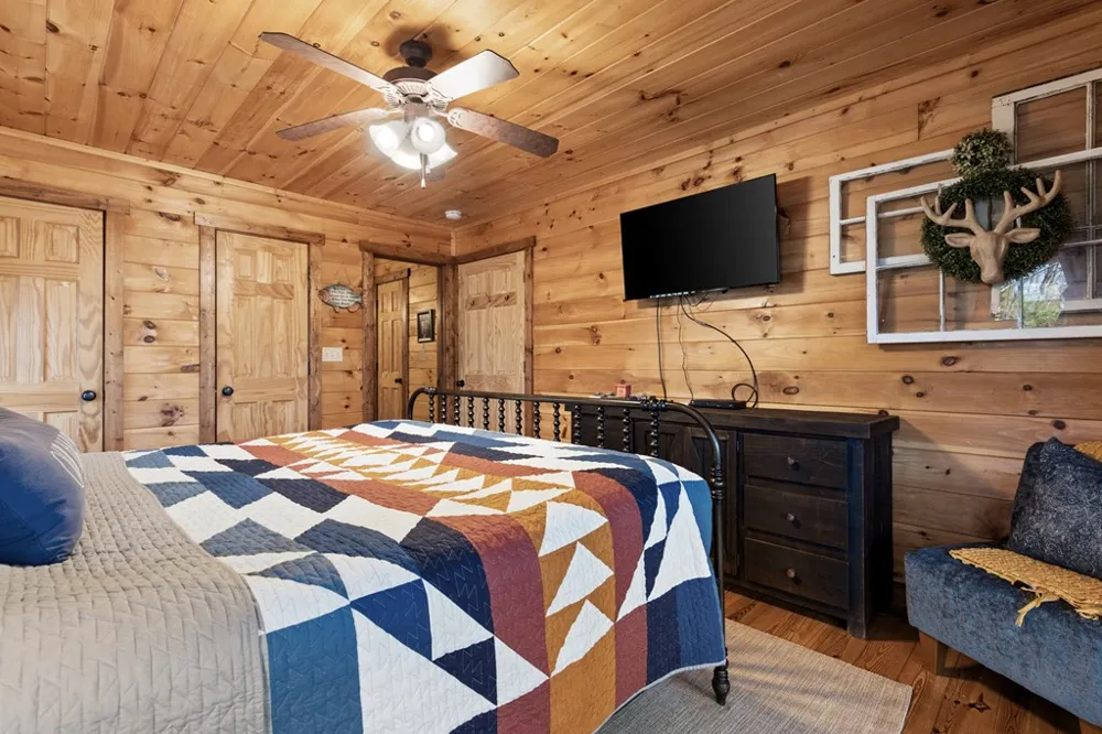 236 Logan Drive Mineral Bluff, GA 30559