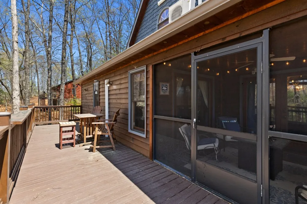 236 Logan Drive Mineral Bluff, GA 30559