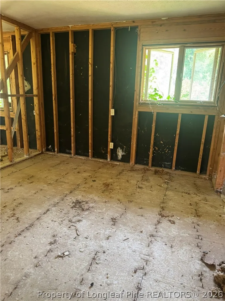 1730 Easterling Drive Spring Lake, NC 28390