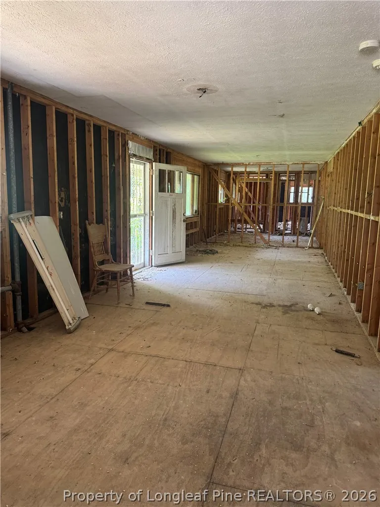 1730 Easterling Drive Spring Lake, NC 28390