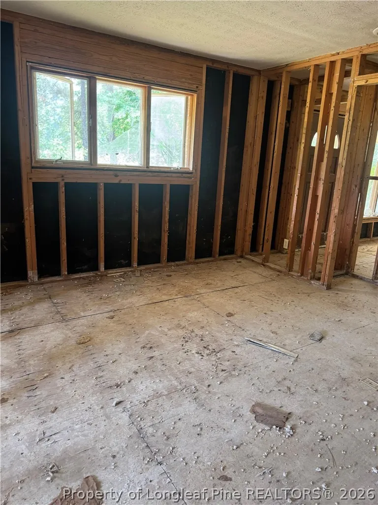 1730 Easterling Drive Spring Lake, NC 28390