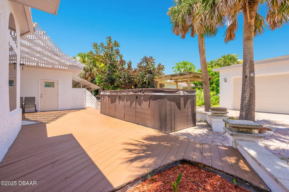 46 Oceanview Avenue Ponce Inlet, FL 32127
