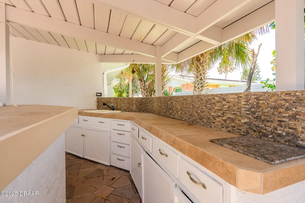 46 Oceanview Avenue Ponce Inlet, FL 32127