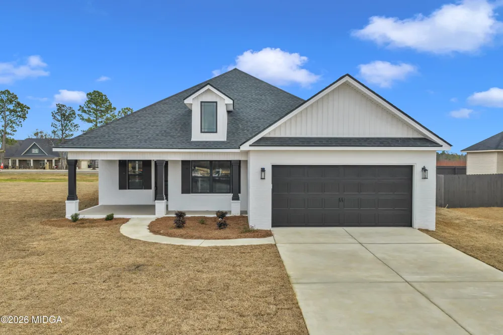 134 Early Drive Byron, GA 31008