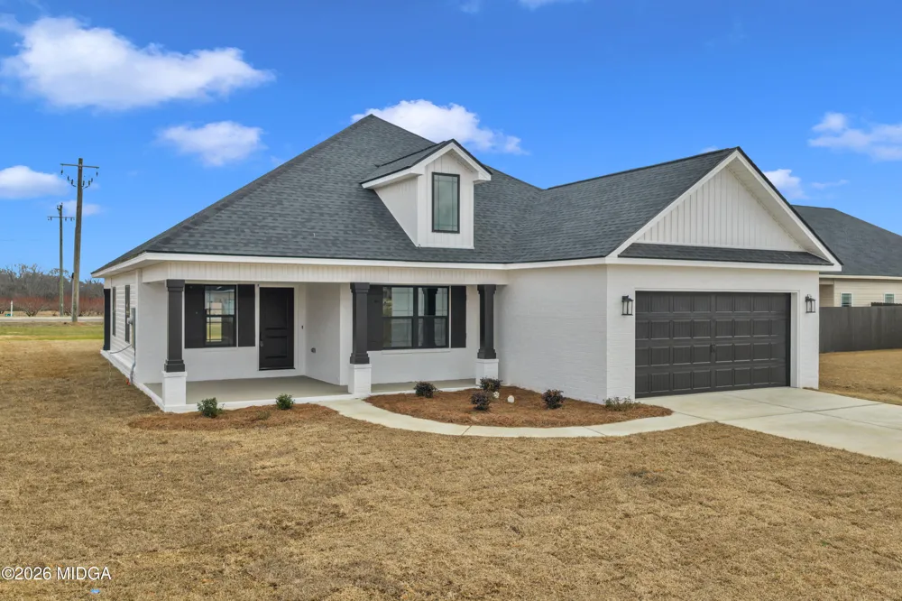 134 Early Drive Byron, GA 31008