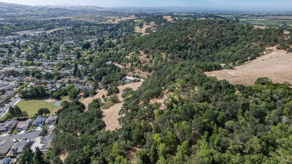 155 Riordan Lane Napa, CA 94558