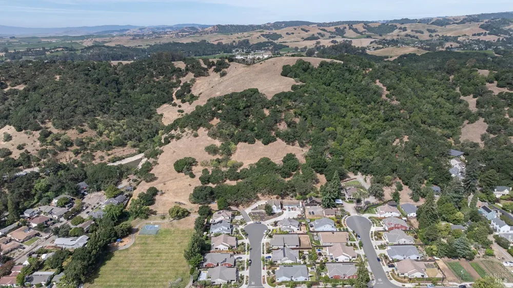 155 Riordan Lane Napa, CA 94558