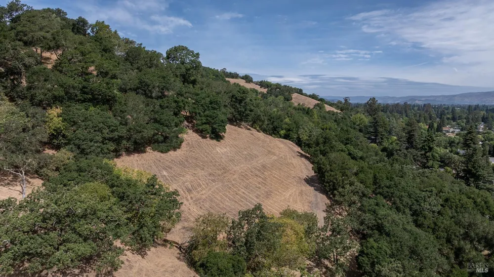 155 Riordan Lane Napa, CA 94558
