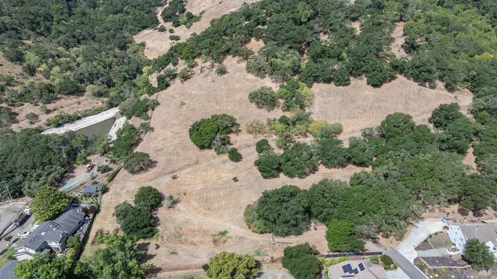 155 Riordan Lane Napa, CA 94558
