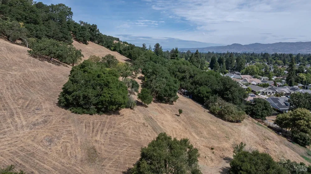 155 Riordan Lane Napa, CA 94558