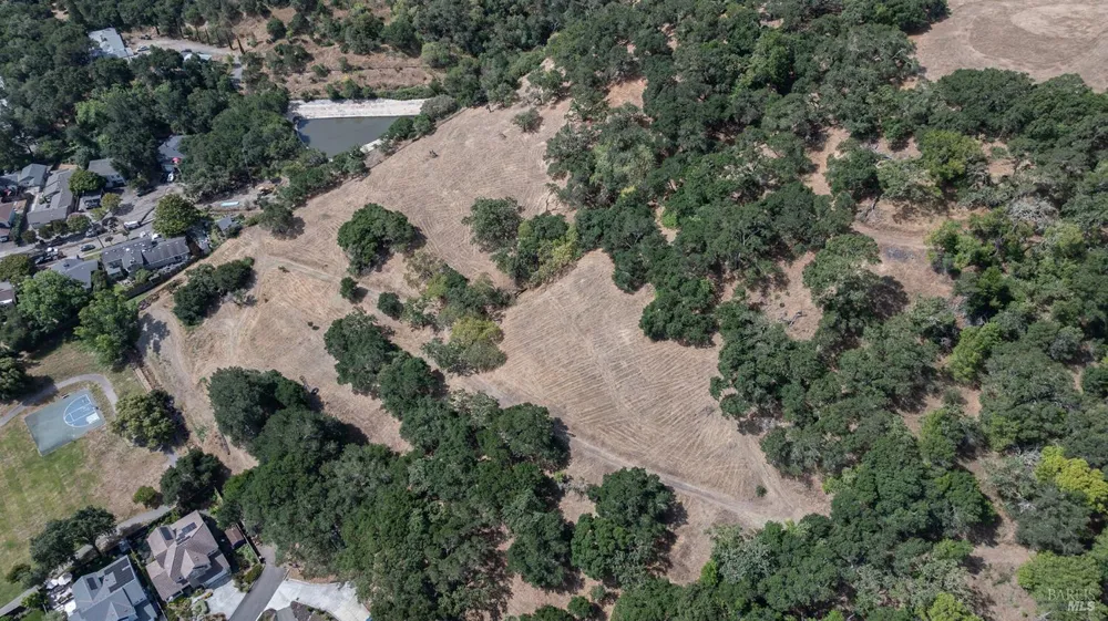155 Riordan Lane Napa, CA 94558