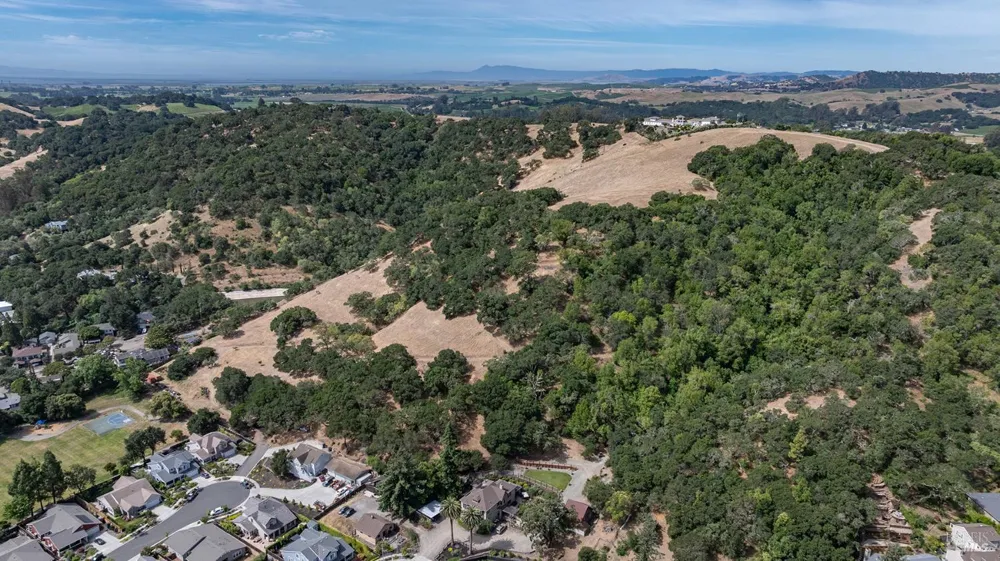 155 Riordan Lane Napa, CA 94558