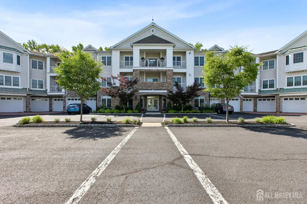 5326 Falston Circle Old Bridge, NJ 08857