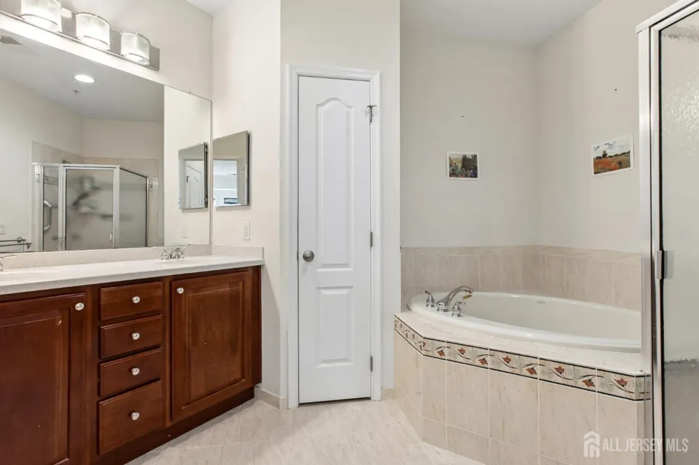 5326 Falston Circle Old Bridge, NJ 08857