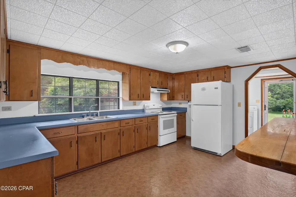 1229 Clearview Lane Graceville, FL 32440