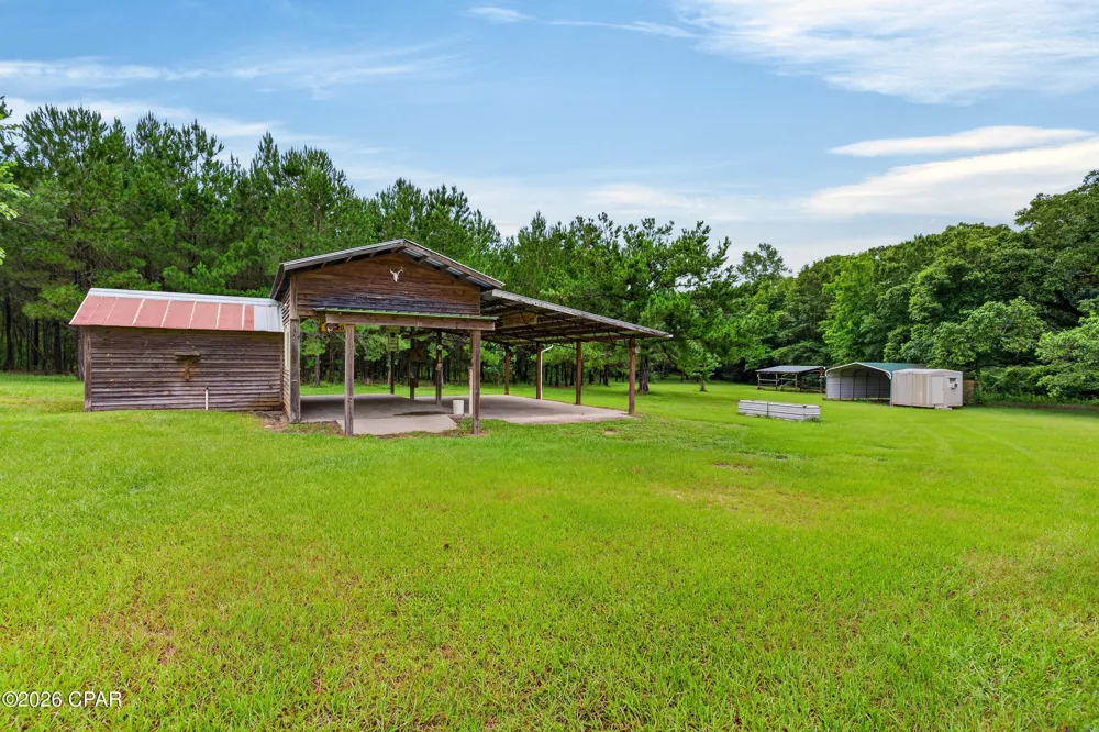 1229 Clearview Lane Graceville, FL 32440