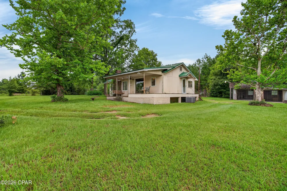 1229 Clearview Lane Graceville, FL 32440