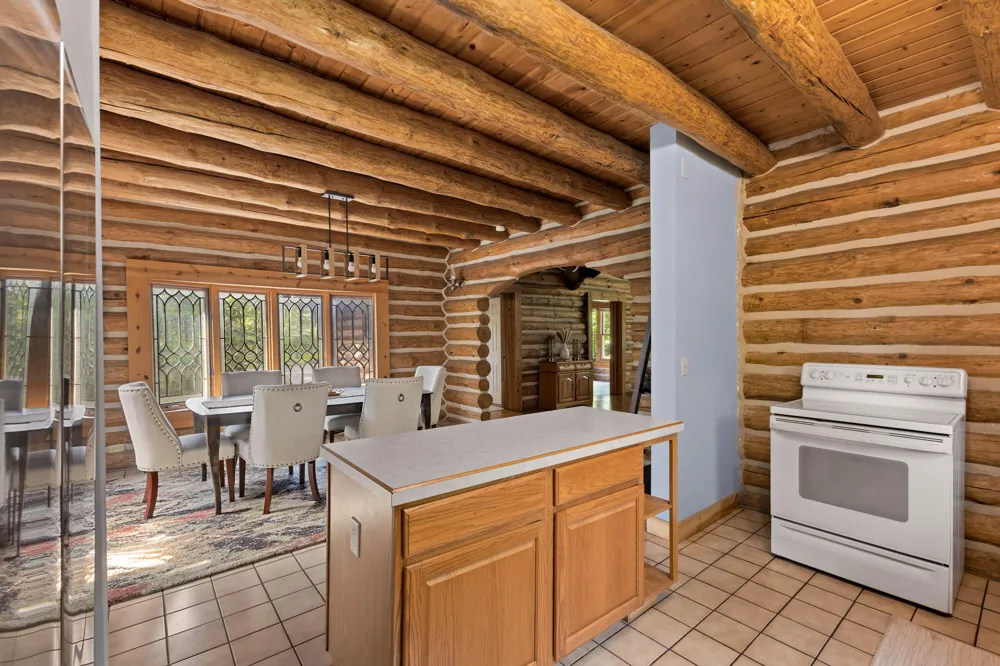 17097 Roosevelt Road Ferrysburg City, MI 49456