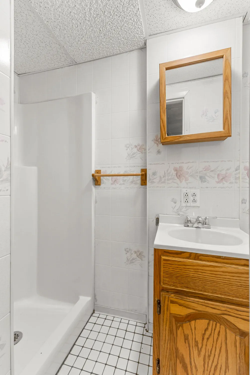 17097 Roosevelt Road Ferrysburg City, MI 49456