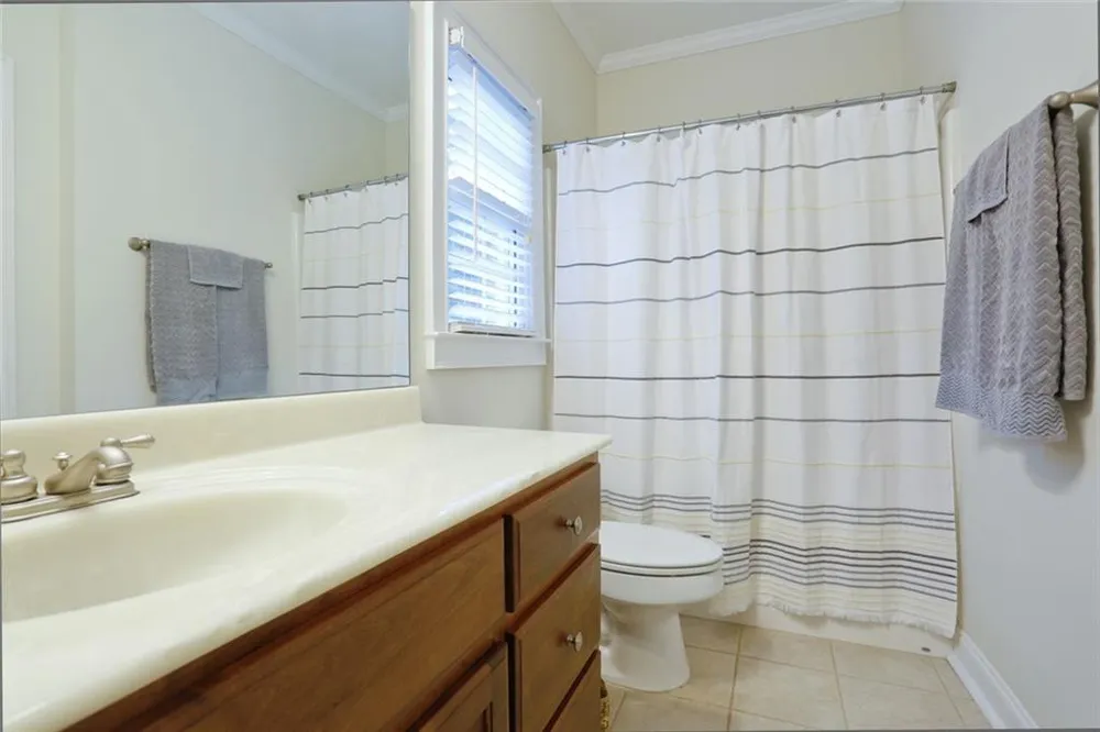 1251 Dials Plantation Drive Statham, GA 30666