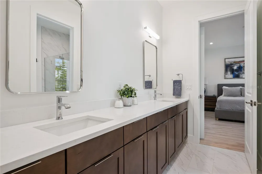 512 W SWOOPE AVENUE Winter Park, FL 32789