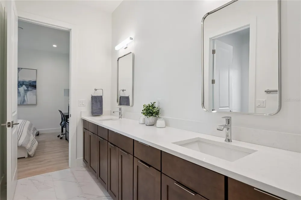 512 W SWOOPE AVENUE Winter Park, FL 32789
