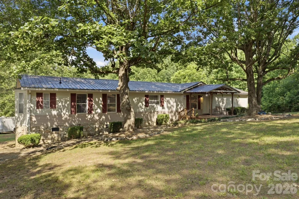 7511 Virginia Ridge Connelly Springs, NC 28612