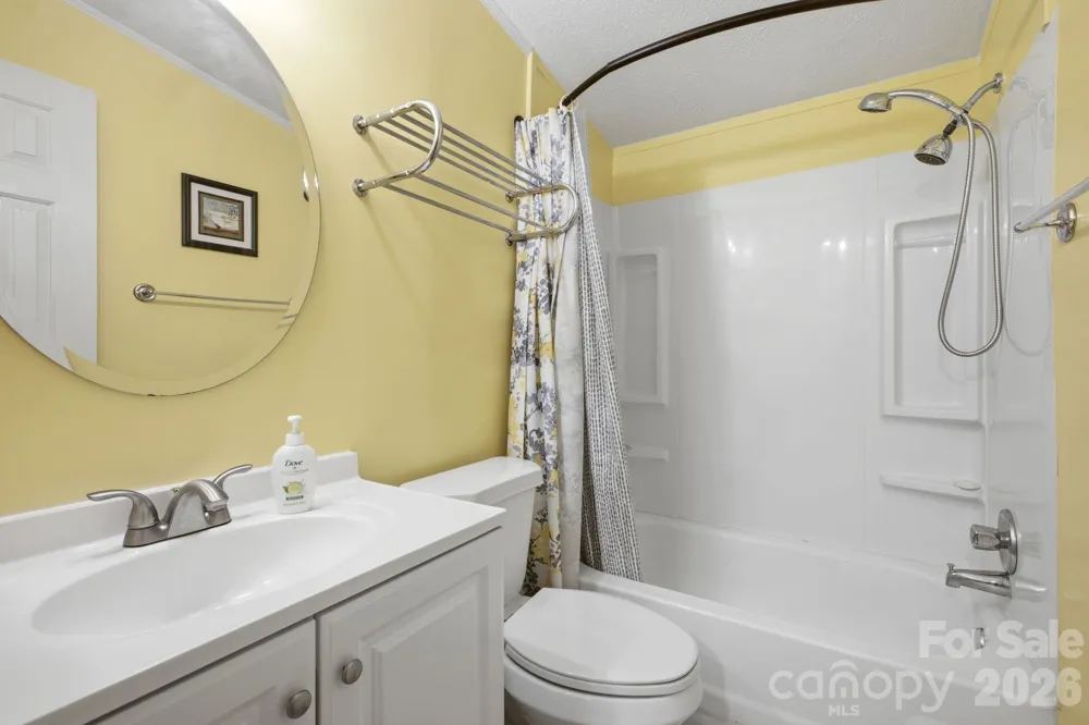 7511 Virginia Ridge Connelly Springs, NC 28612