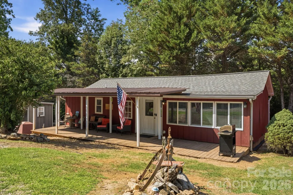 7511 Virginia Ridge Connelly Springs, NC 28612