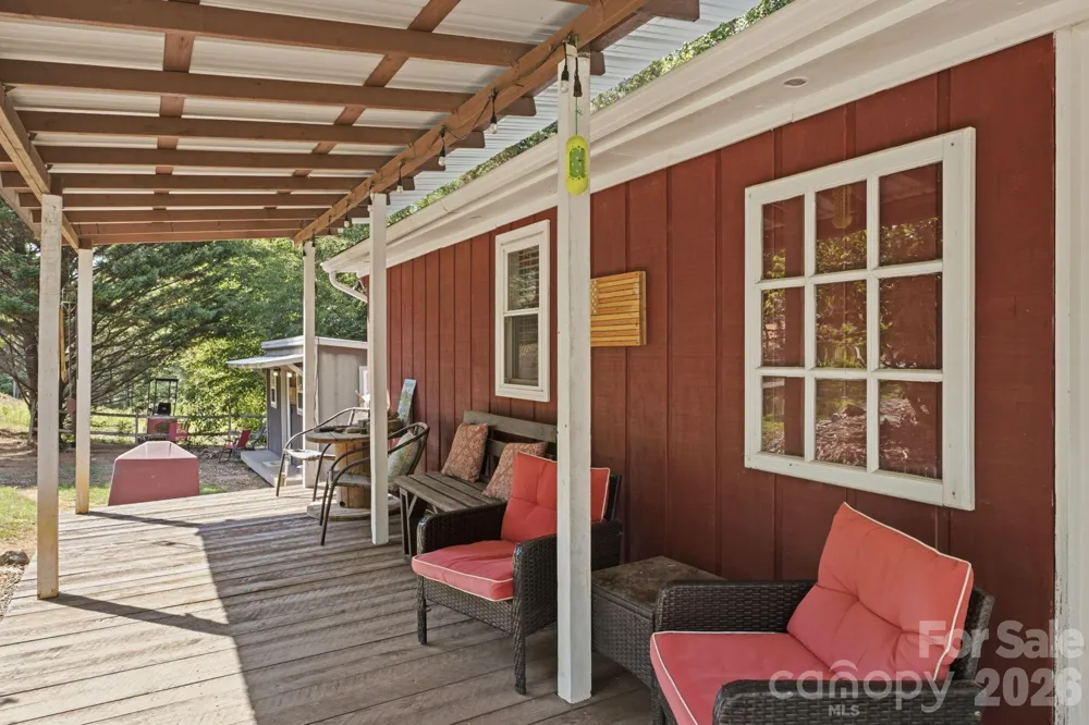 7511 Virginia Ridge Connelly Springs, NC 28612