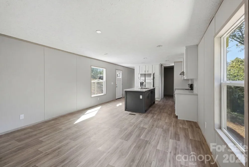 7499 Virginia Ridge Connelly Springs, NC 28612