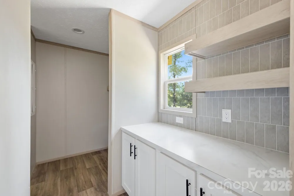 7499 Virginia Ridge Connelly Springs, NC 28612