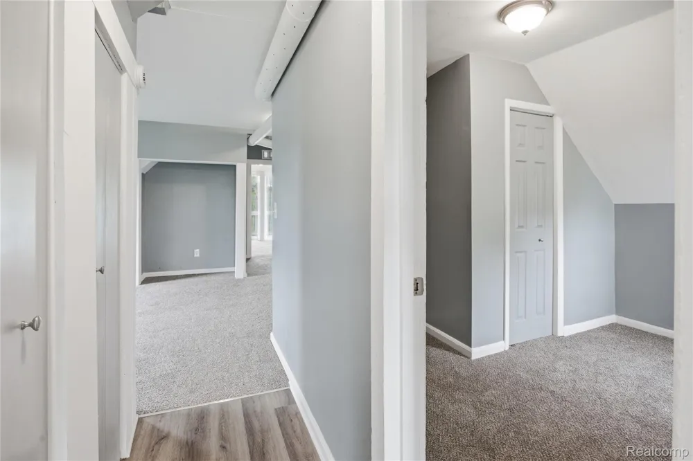 23060 Bernard Street #Upper Unit Taylor City, MI 48180